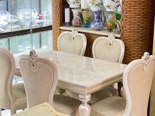 Marble dinning table 6 seater