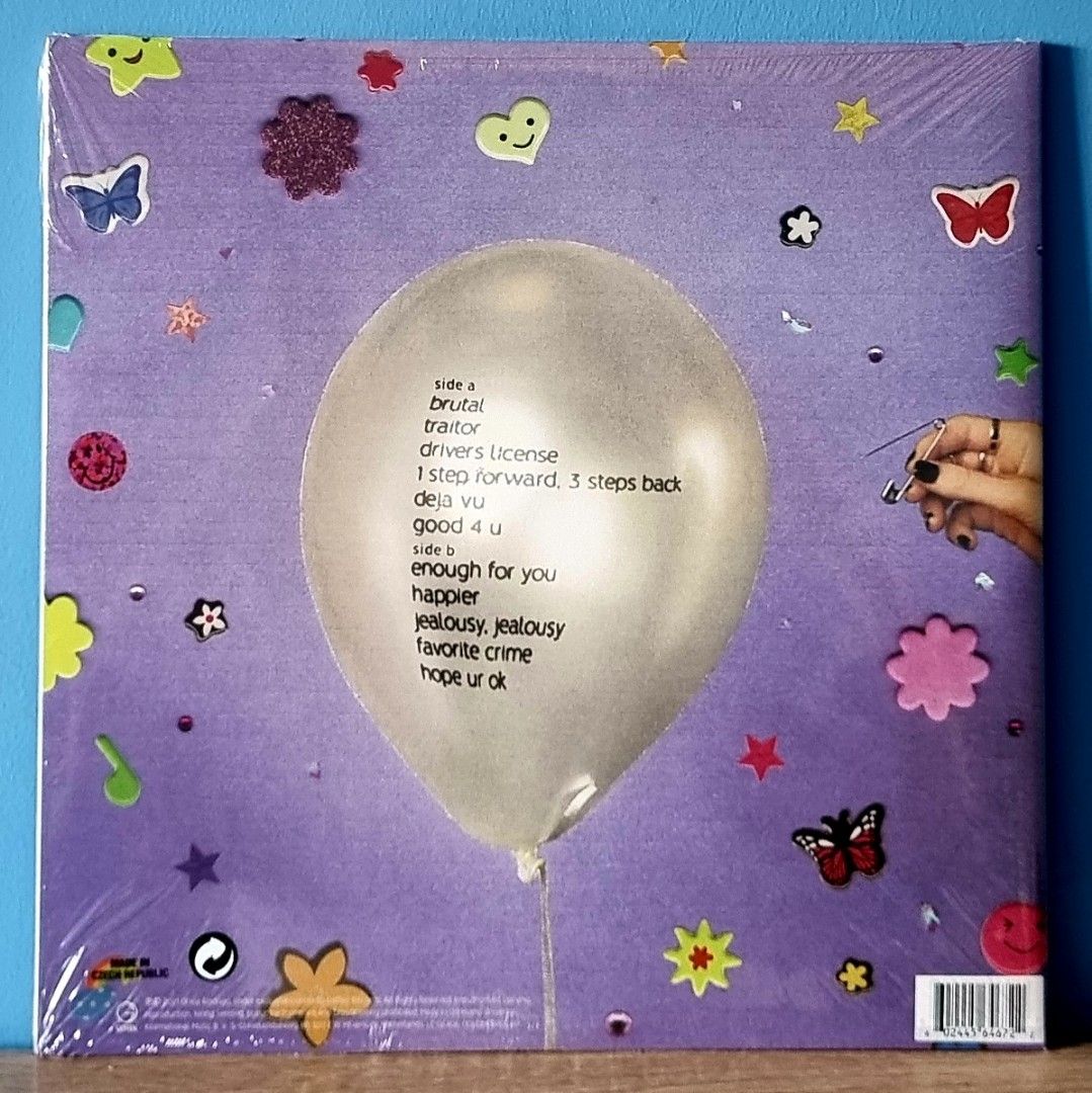 NEW LP : Olivia Rodrigo - Sour (Limited Edition Baby Pink Vinyl), Hobbies &  Toys, Music & Media, Vinyls on Carousell