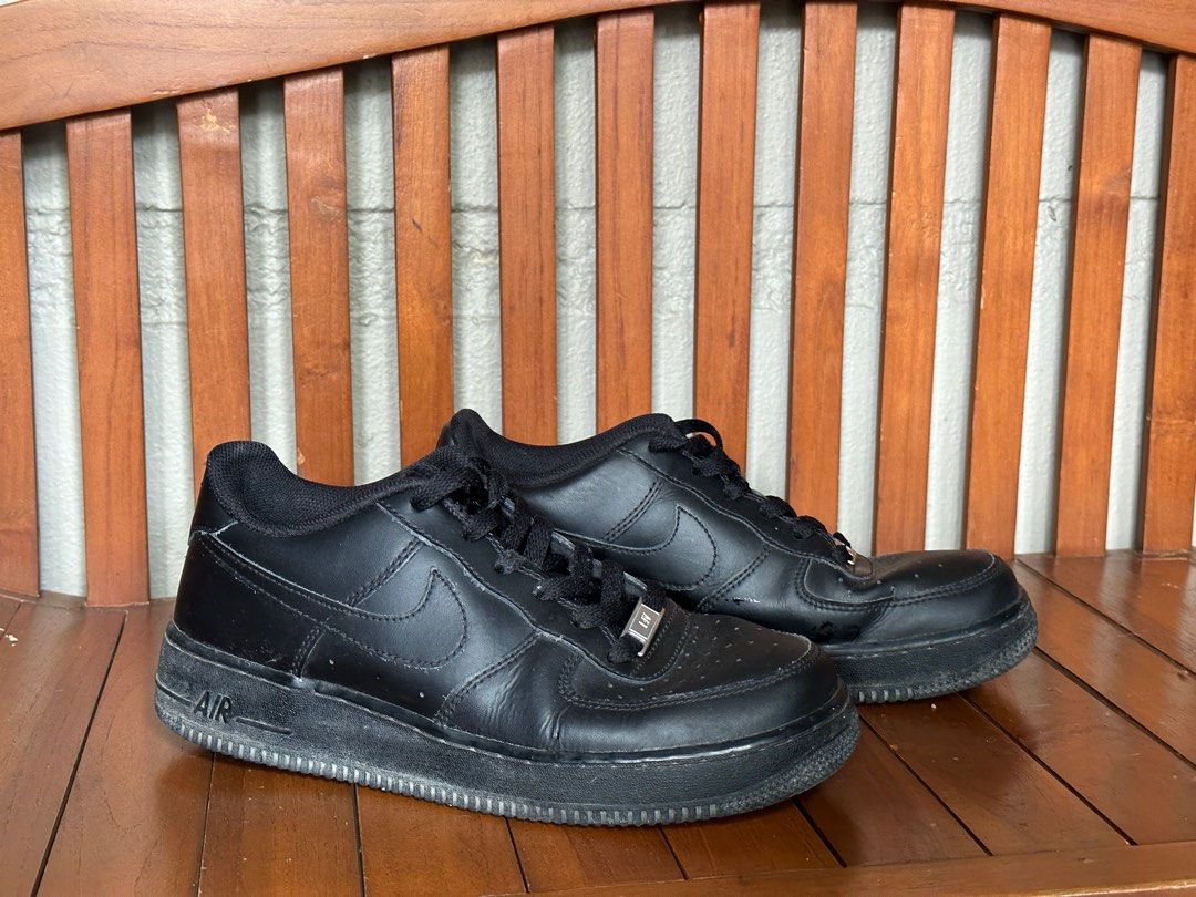 Nike Air Force 1 Black