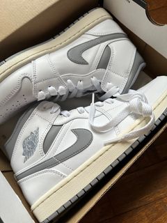 (Category: ) located in . Submitted by hypecheap (Listing ID 1210860080, Image 1). Description: .