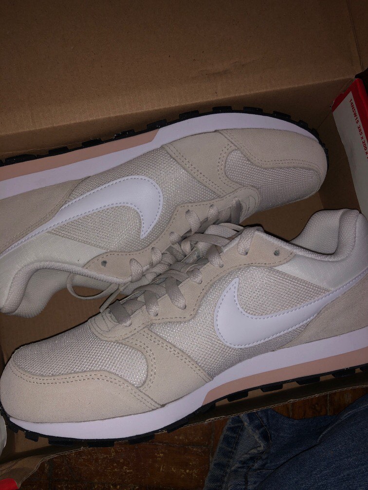 Nike womens md best sale runner