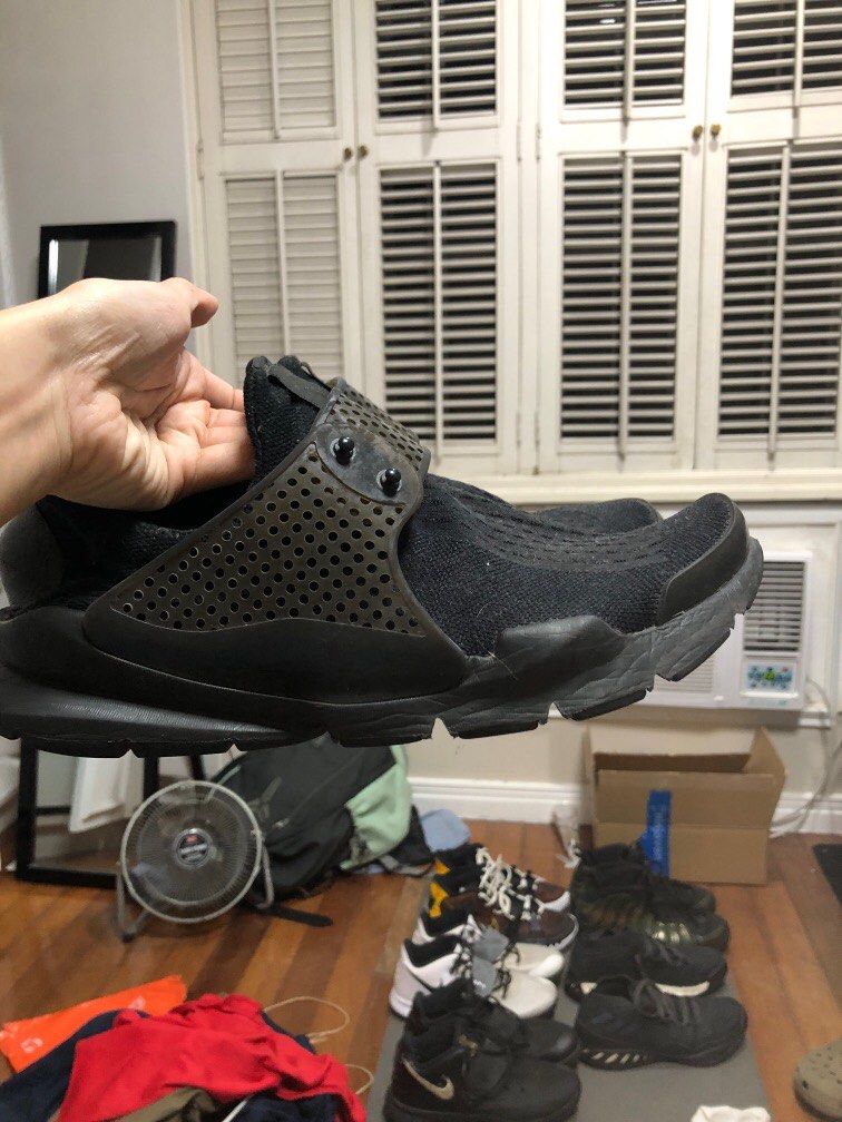 Sock dart hotsell triple black