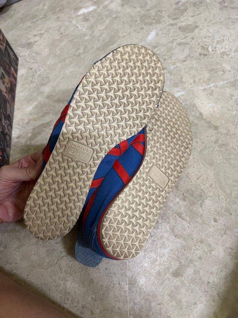 Onitsuka Tiger (Category: Sneakers) located in Singapore. Submitted by blankcanvas_sg (Listing ID 1210874611, Image 3). Description: Hardly worn, laceless slip ons.