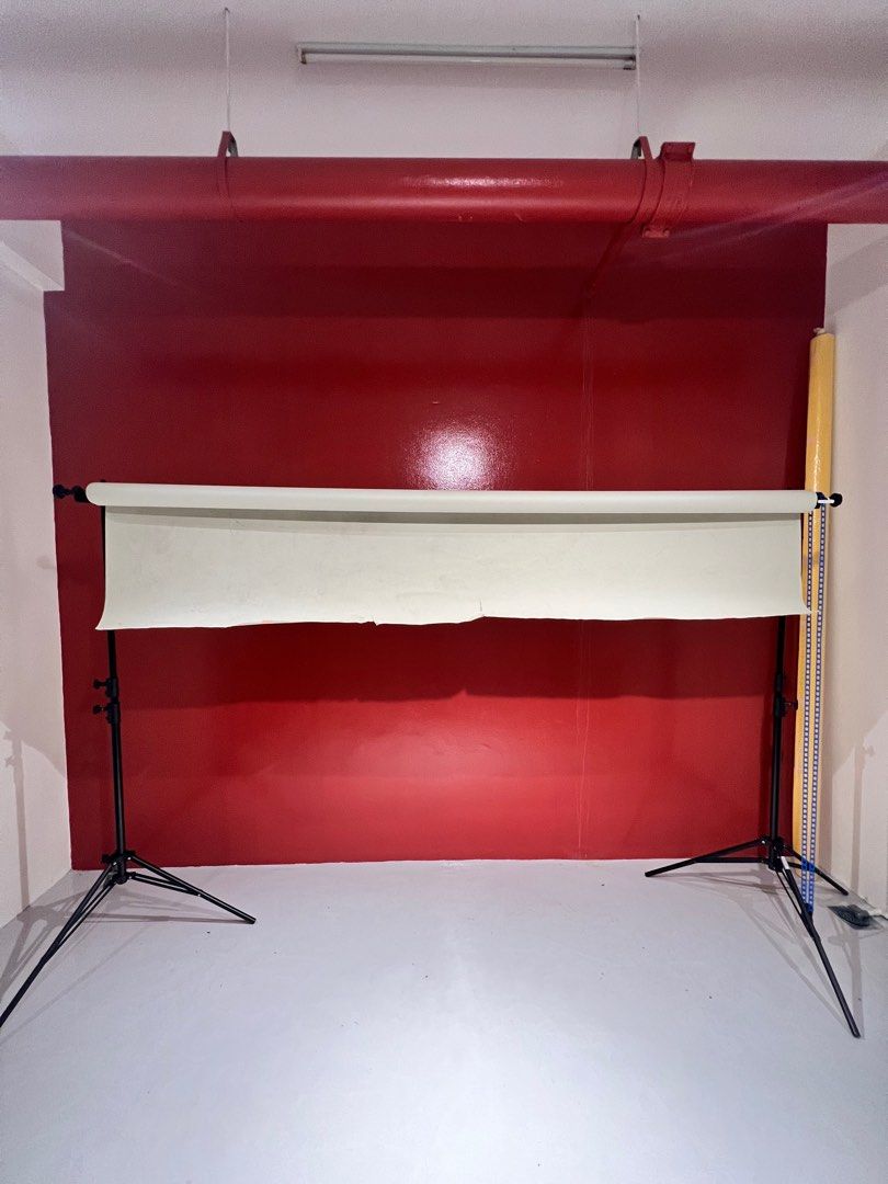 Photo Backdrop Stand with 5 Paper Backdrops, Photography, Photography
