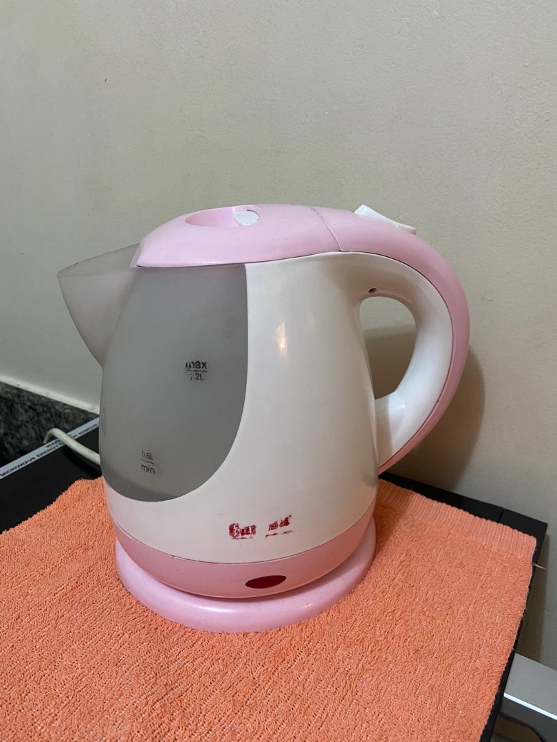 Eureka Pink Electric Kettle 1.2L, TV & Home Appliances, Kitchen