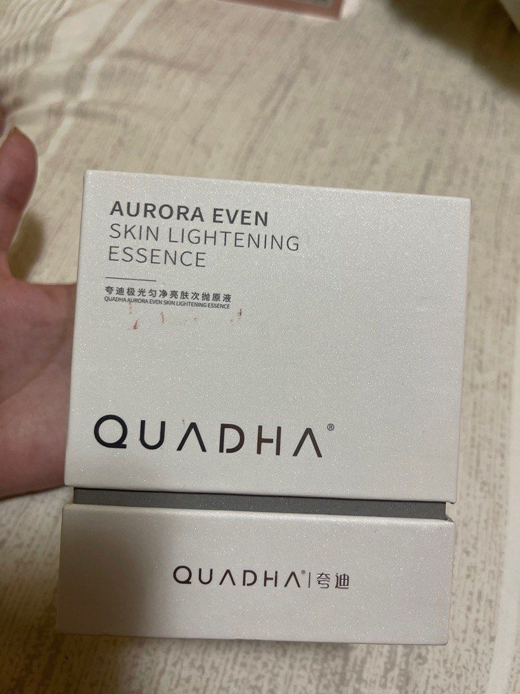 QUADHA AURORA EVEN SKIN LIGHTENING AMPOULE (WHITE), Beauty & Personal