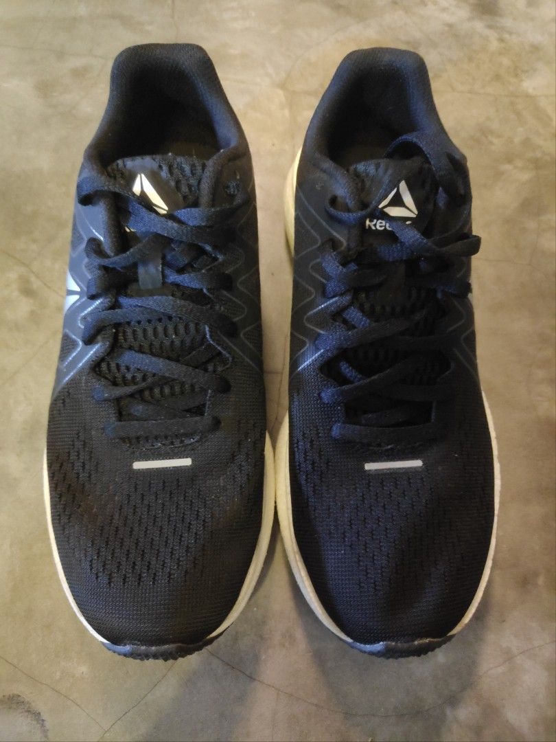 Reebok best sale converse shoes