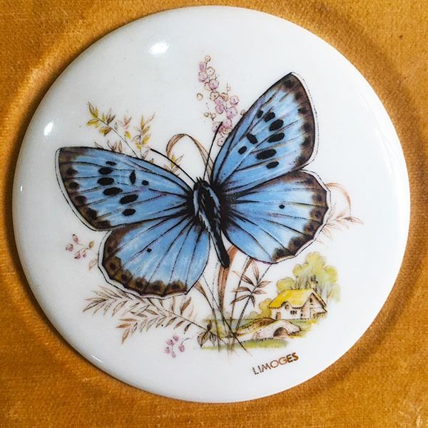 Round Ceramic Framed Butterflies (Category: Wall Decor) located in Mandaluyong City. Submitted by yula_noveltyfinds (Listing ID 1210904194, Image 2). Description: - UK Surplus - Ceramic printed as Limoges - Butterfly ceramics in good condition - Frame with minor chips at the side see video - size: 6.5" (w) x 11" (L) x 1" (h) DISCLAIMER: The ceramic rounds have Limoges printed on it. Limoges porcelain is hard-paste porcelain produced by factories 