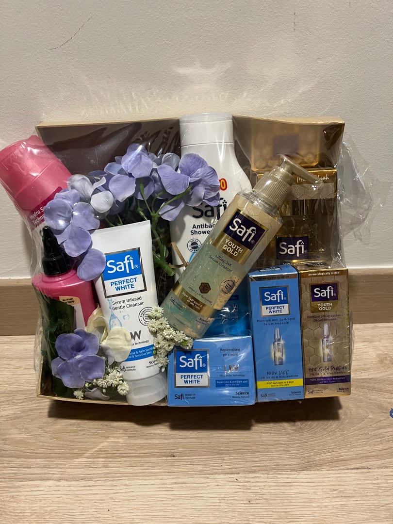 Safi skincare Hamper Set, Beauty & Personal Care, Face, Face Care on