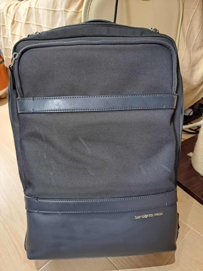 Samsonite Red Briu. Carousell