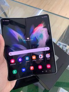 Samsung Galaxy z Fold 3