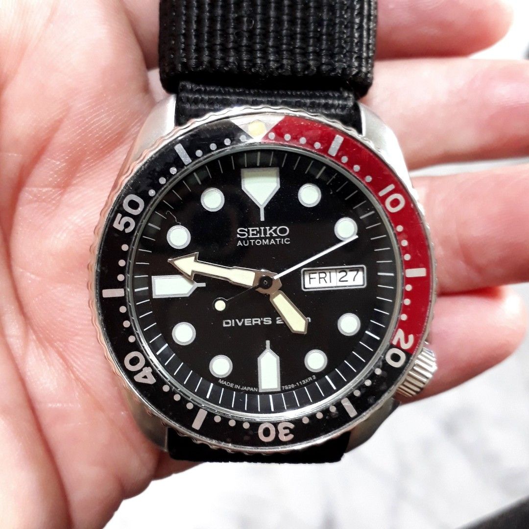 SEIKO DIVER' 200M Automatic Watch Bezel 37mm Date & Day Display Calendar  Working Condition Sold as it Sold as seen Check before deal, Men's Fashion,  Watches & Accessories, Watches on Carousell