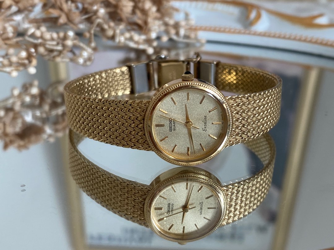 Seiko Ladies Vintage Watch Gold, Women's Fashion, Watches & Accessories,  Watches on Carousell