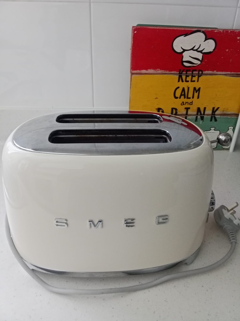 Smeg toaster, TV & Home Appliances, Kitchen Appliances, Ovens