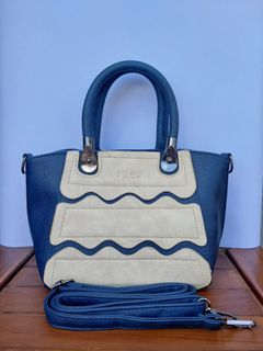 (Kategori: ) berada di . Dikirim oleh rafiraa (ID iklan 1210847725, Gambar 1). Deskripsi: .