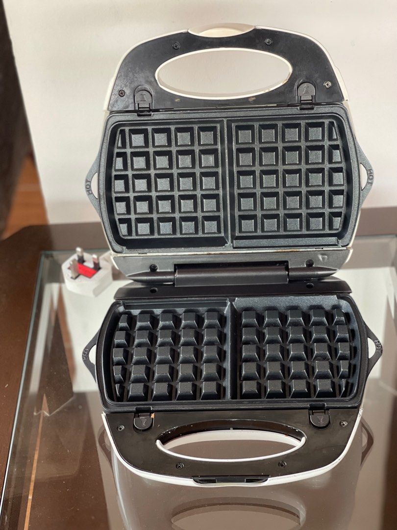Tefal Waffle Maker, TV & Home Appliances, Kitchen Appliances, Ovens & Toasters on Carousell