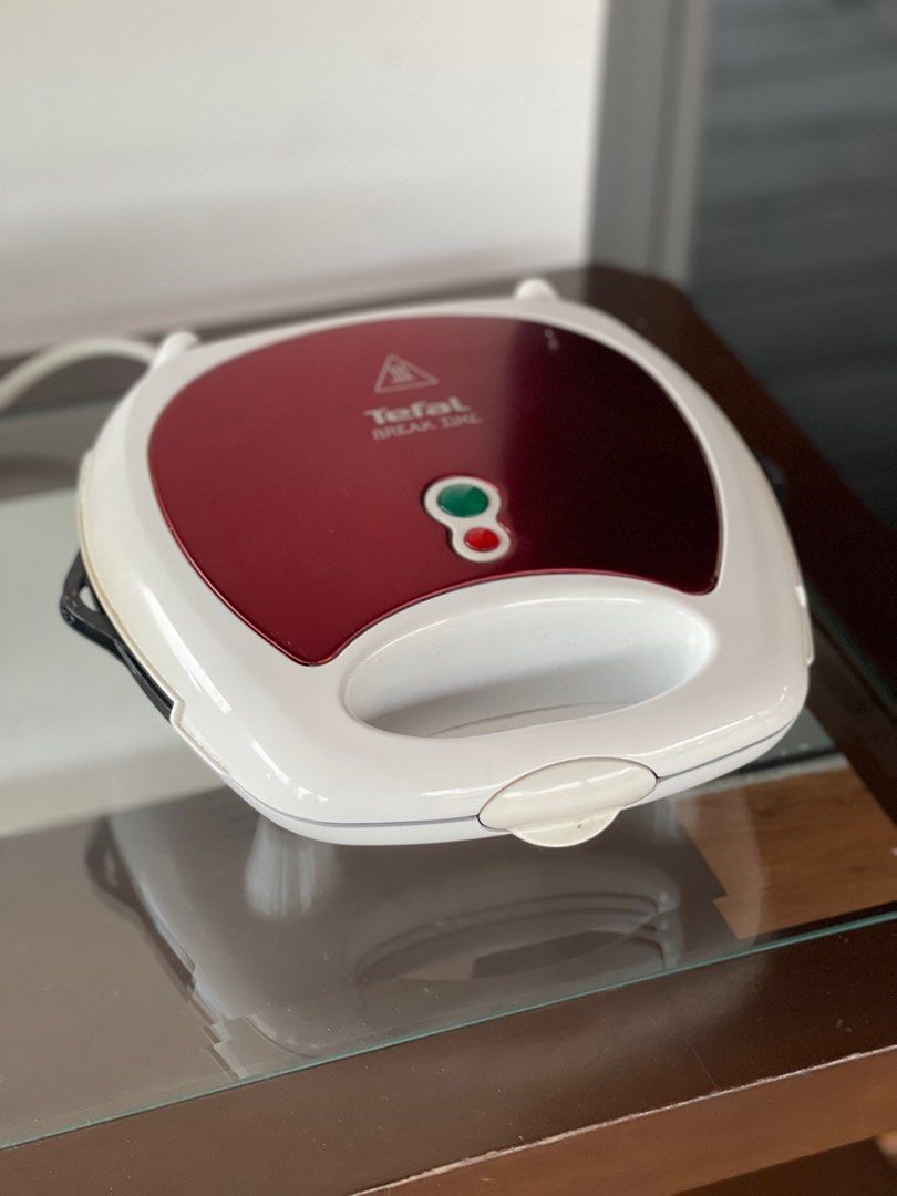 Tefal Waffle Maker, TV & Home Appliances, Kitchen Appliances, Ovens & Toasters on Carousell