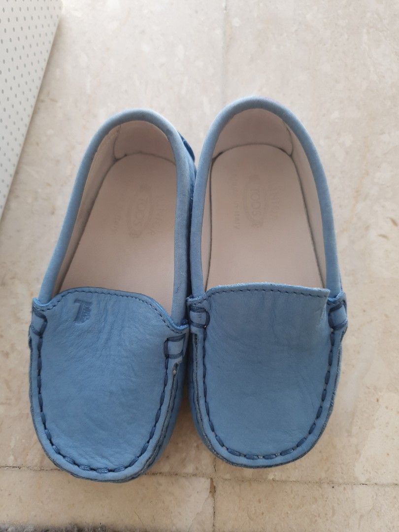 Tods hotsell baby loafers