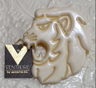 Ventidore Lion Ivory Brooch by Vendome Inc (Japan)