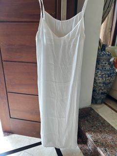 White Dress NO BRAND