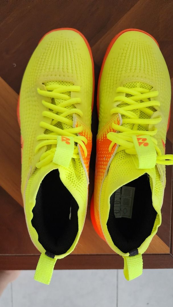Yonex hot sale fencing shoes