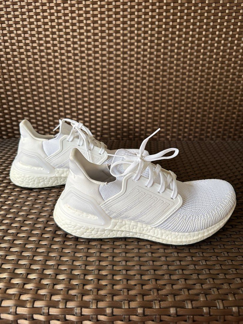 triple white ultraboost 20