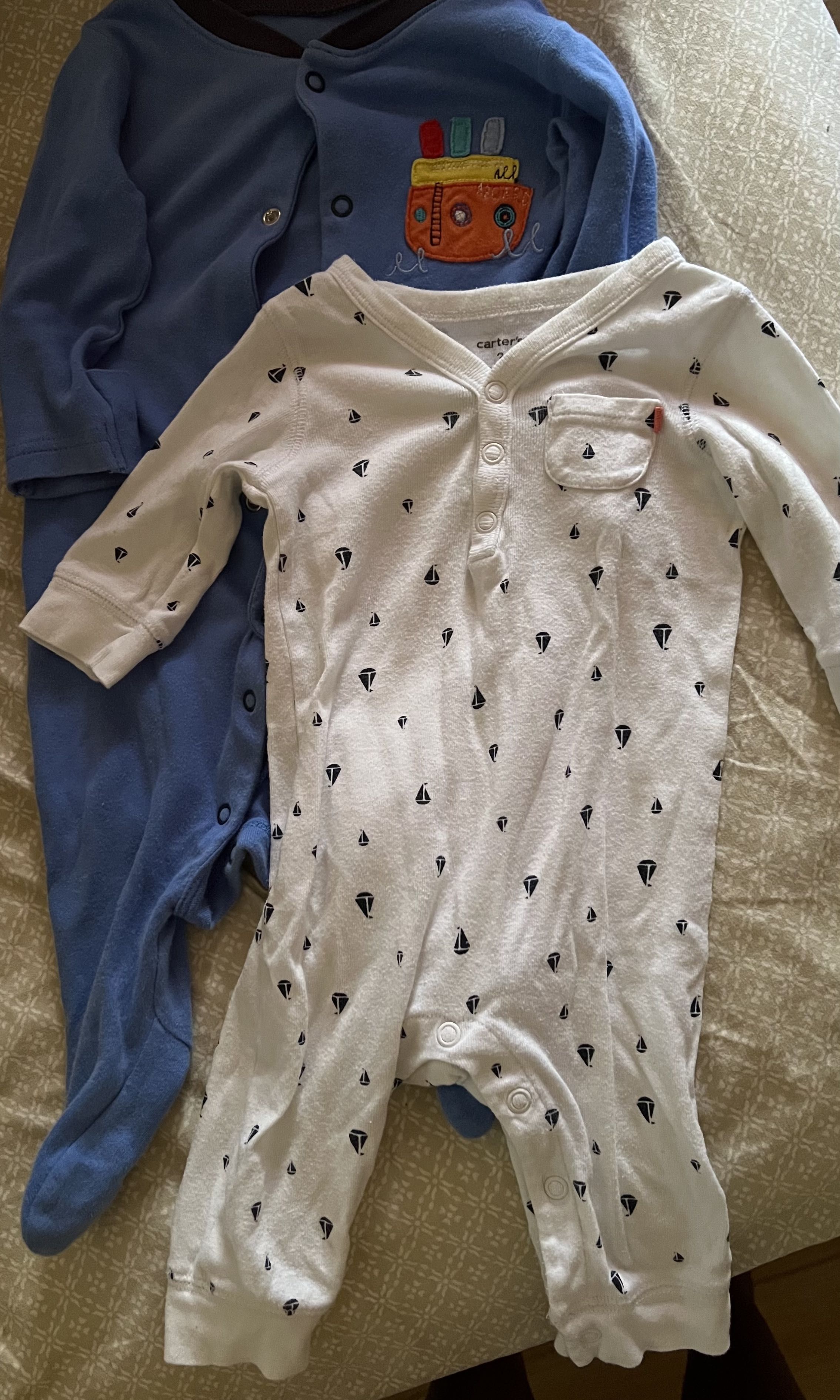Assorted Baby clothes (03 months) with FREEBIES, Babies & Kids, Babies