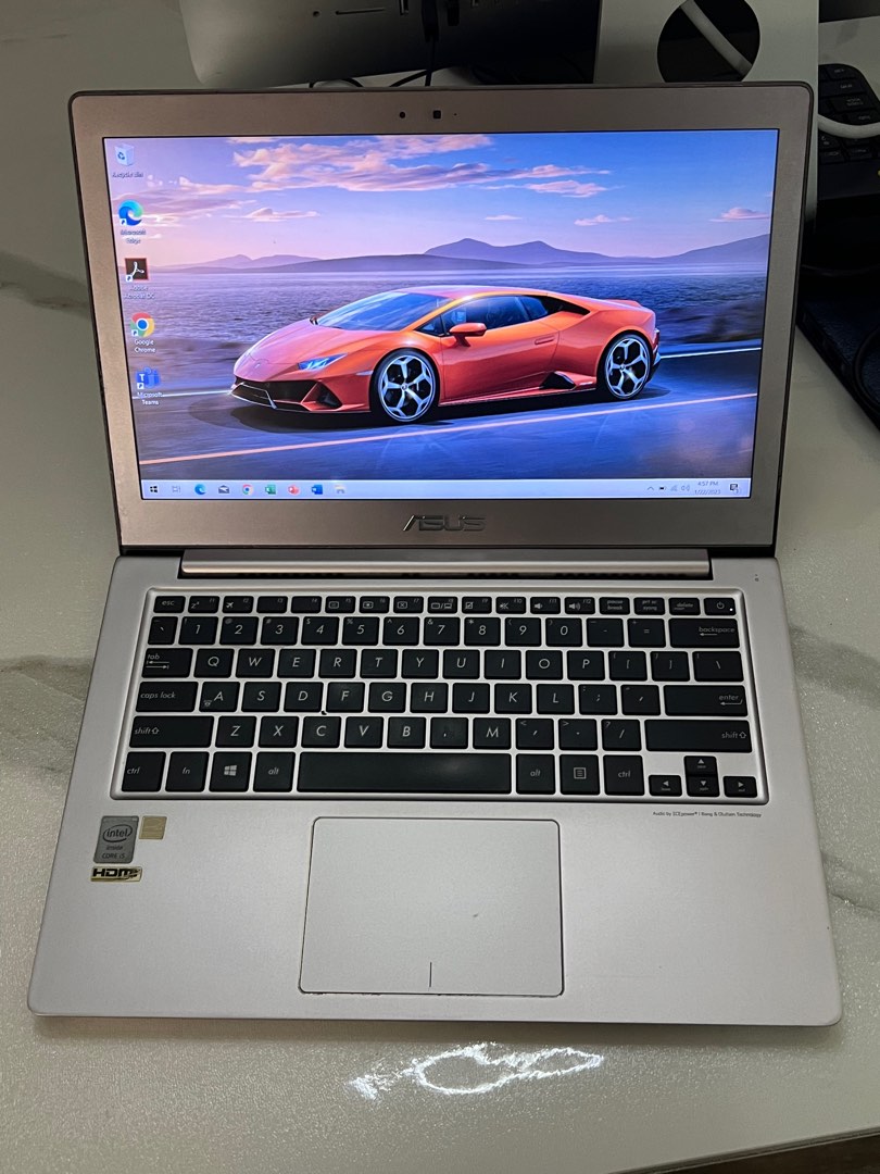 Asus ZenBook UX303L Laptop/ i5-4210U/ 4GB RAM/ 500GB SSHD/ Windows 10 ...