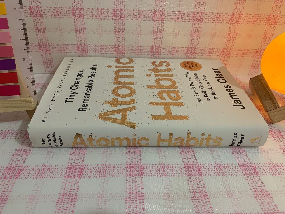 thumbnail image 2 of Atomic Habits By James Clear - Bestselling Paperback, 9780735211292 2 of 3