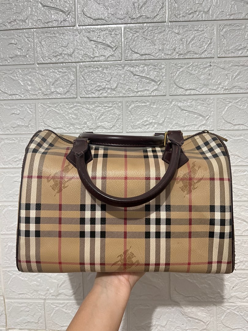 Authentic BURBERRY doctors bag, Luxury, Bags & Wallets on Carousell
