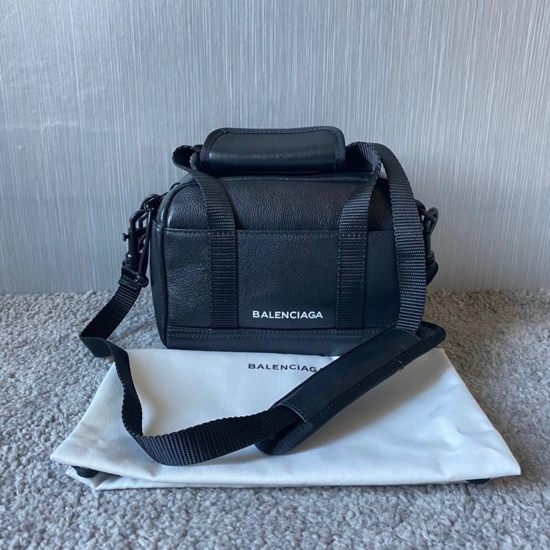 Balenciaga Explorer Small Duffle Bag Men s Fashion Bags Sling