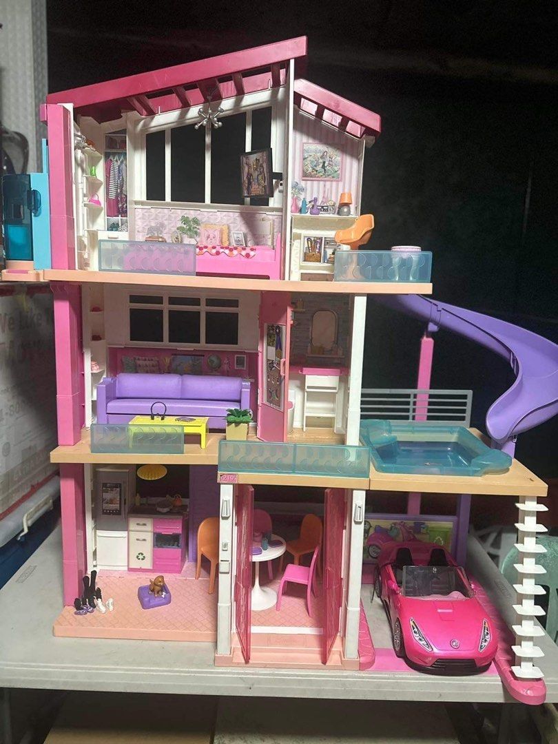 Barbie Doll House Hobbies And Toys Toys And Games On Carousell 