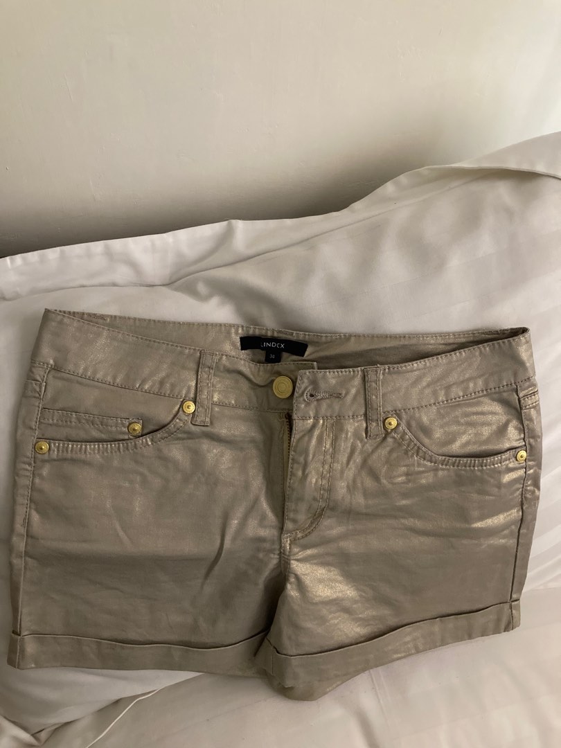 Beige Shorts, Women's Fashion, Bottoms, Shorts on Carousell