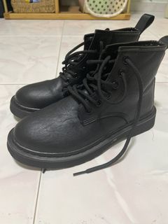 (Category: ) located in . Submitted by berrywaters_ (Listing ID 1211047062, Image 1). Description: .