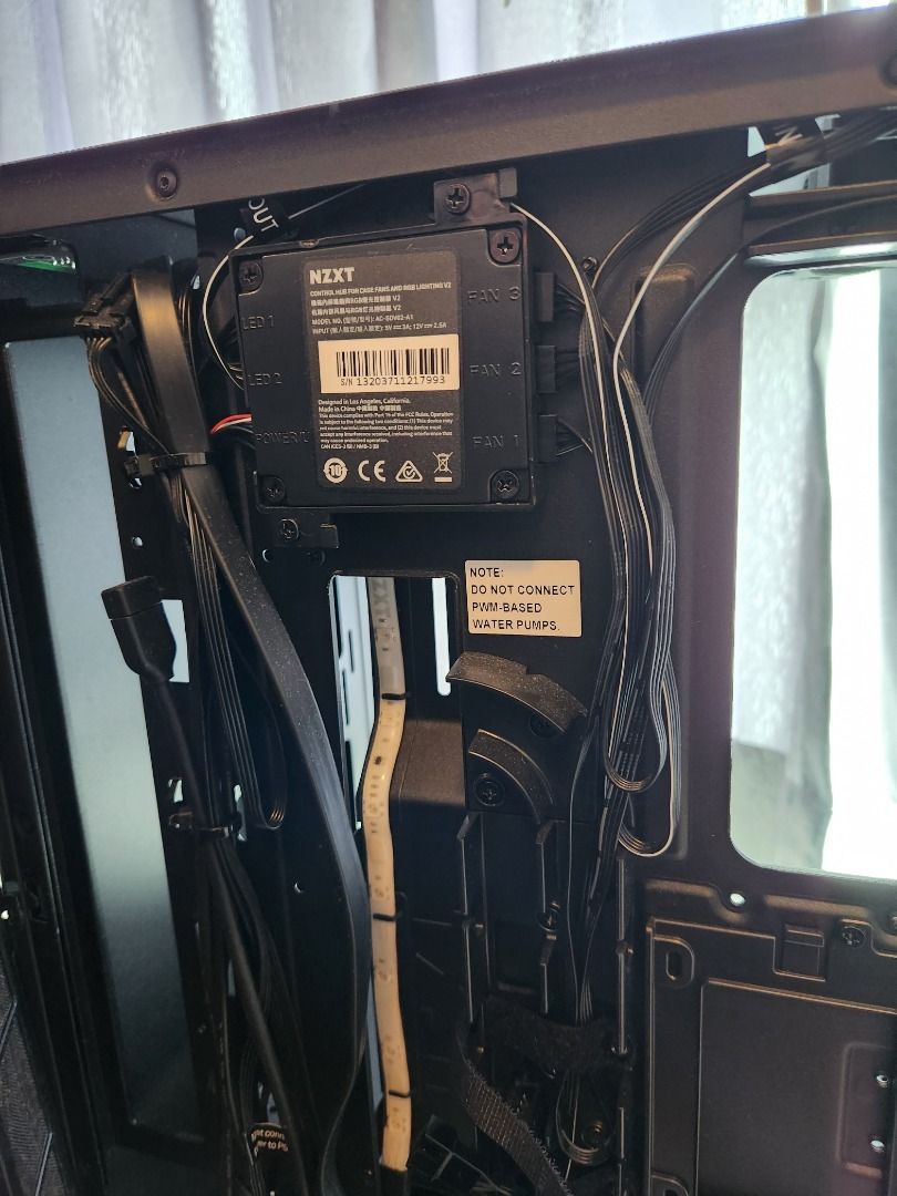 Boxed NZXT H510i Starter Kit H510i Case, 2 x NZXT AER RGB Fans, 3 x