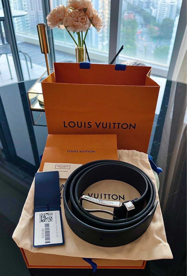 Authentic Louis Vuitton Dark Green Signature Engraved Buckle Belt Length  90cm