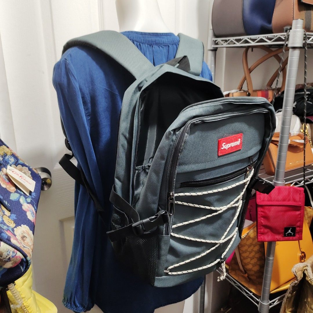 Supreme backpack 18 top