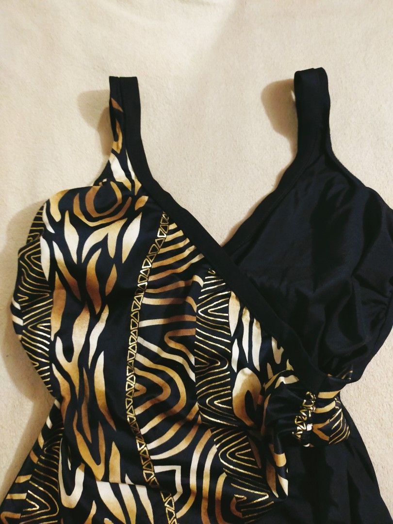 Carol wior swimsuits plus hot sale size