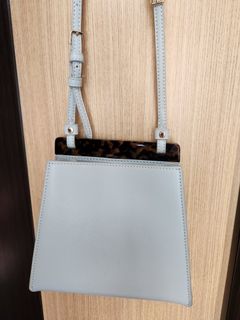 （分類：）位於 。 由 linangan 提交（商品編號 1210934467，圖片 1）。簡介： 。