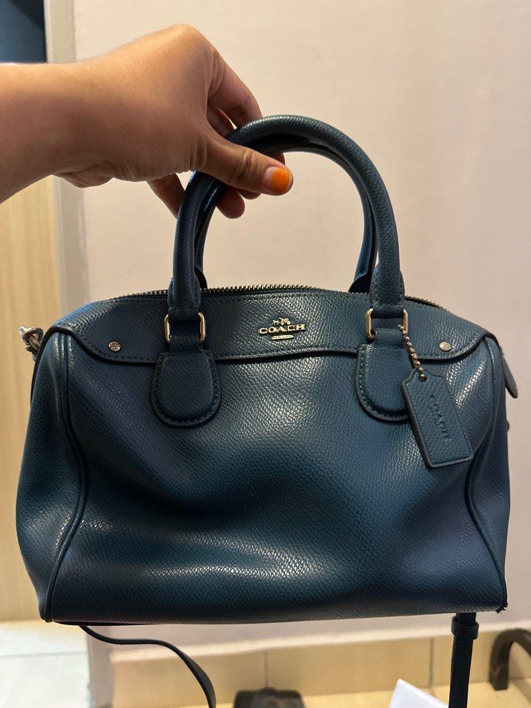 Pelbagai Jenama Handbag Murah - WOW BEG COACH DESIGN TERBARUUCANTIK  KAN ADA EMPAT WARNA JE..KHAKI, BLUE, BLACK DENGAN ROSE KALAU ANDA  PAKAI CONFIRM BERGAYA HARGA? HMM.. X MAHAL PON MAMPU MILIK JE