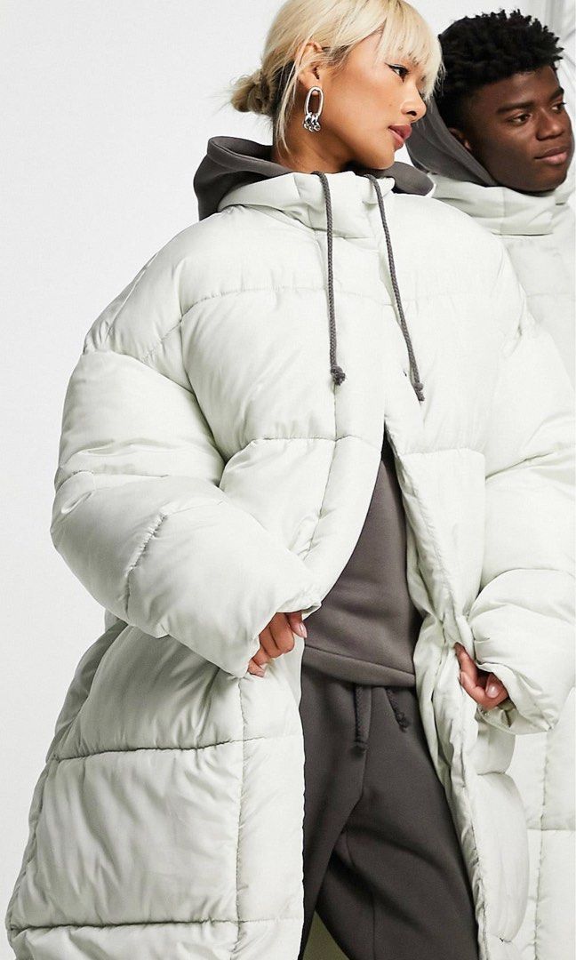 COLLUSION Unisex Puffer Jacket in Ecru Women s Fashion Coats