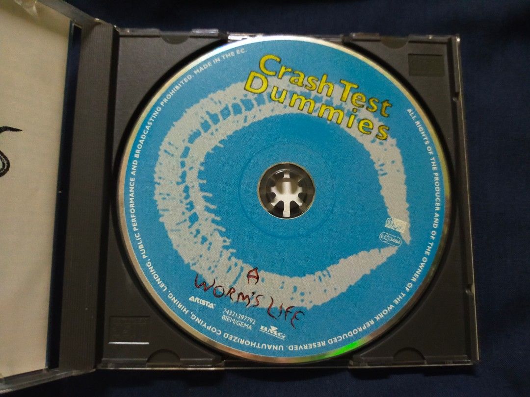 Crash test dummies A worm's life, Hobbies & Toys, Music & Media, CDs