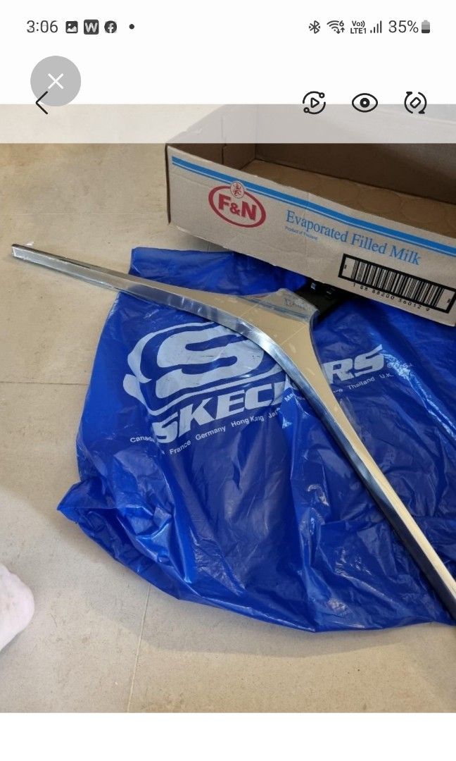 Samsung curved tv stand, TV & Home Appliances, Electrical, Adaptors