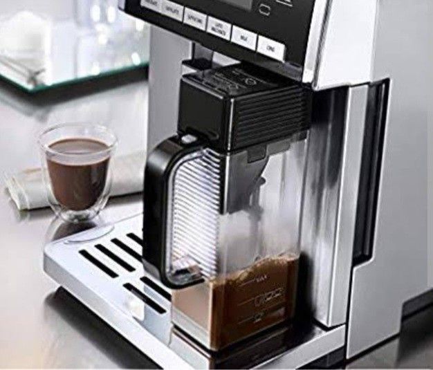 Delonghi Prima Donna Exclusive Cappuccino Espresso Coffee Machine with
