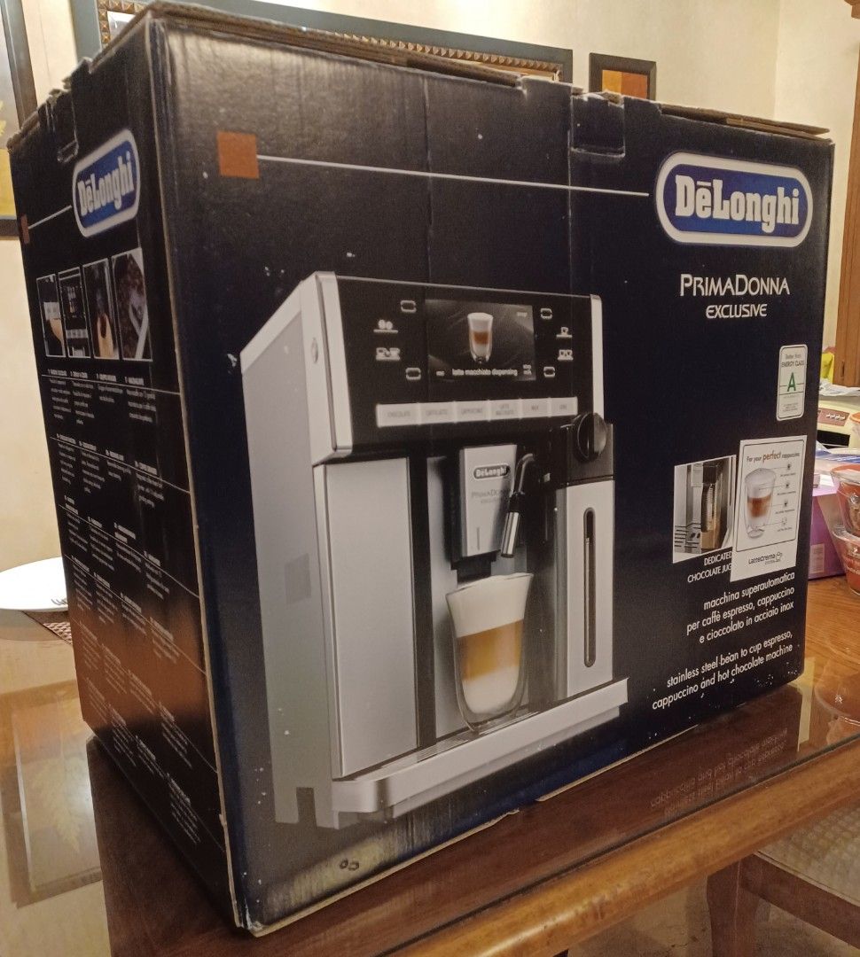Delonghi Prima Donna Exclusive Cappuccino Espresso Coffee Machine with