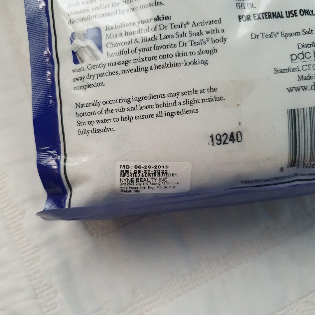 Dr Teal's Activated Charcoal and Black Lava Salt soaking solution