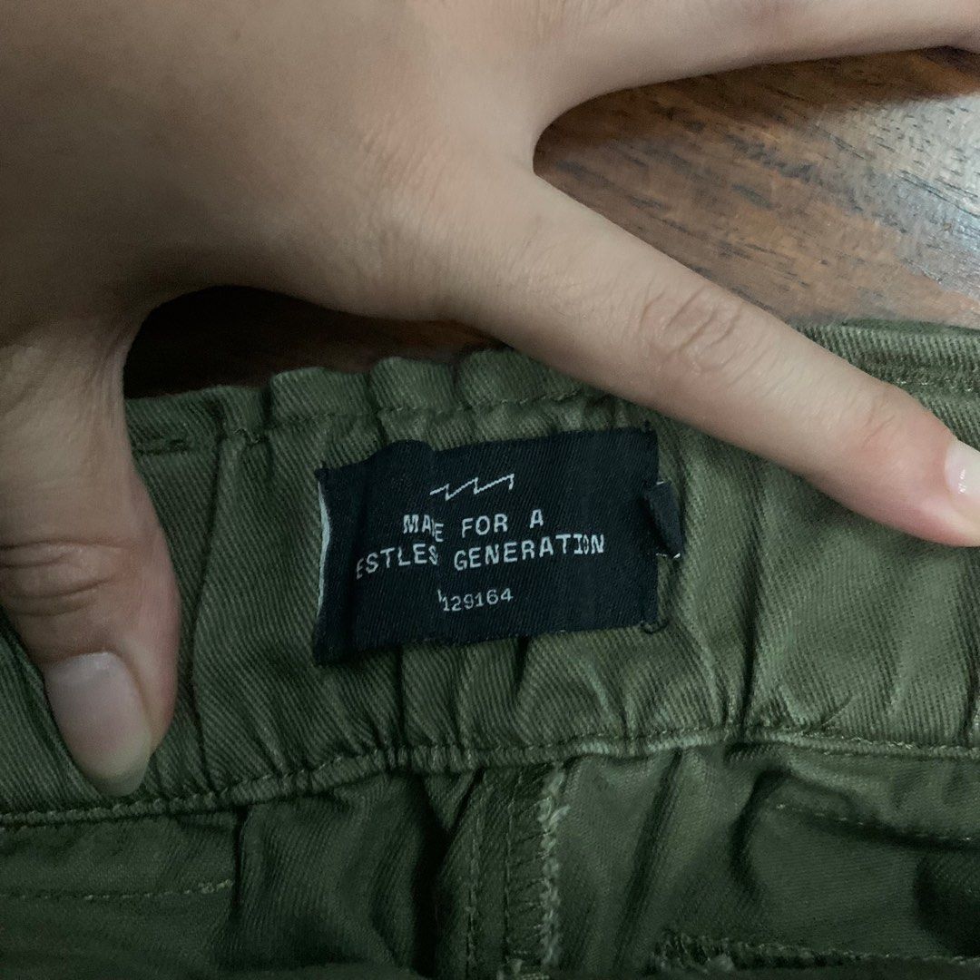 FACTORIE Cargo Shorts, Women's Fashion, Bottoms, Shorts on Carousell