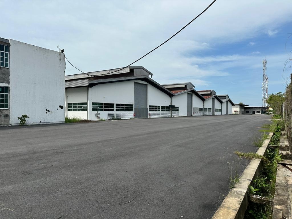 WTL Warehouse / Exhibition / Factory Space Kamunting, Taiping Perak