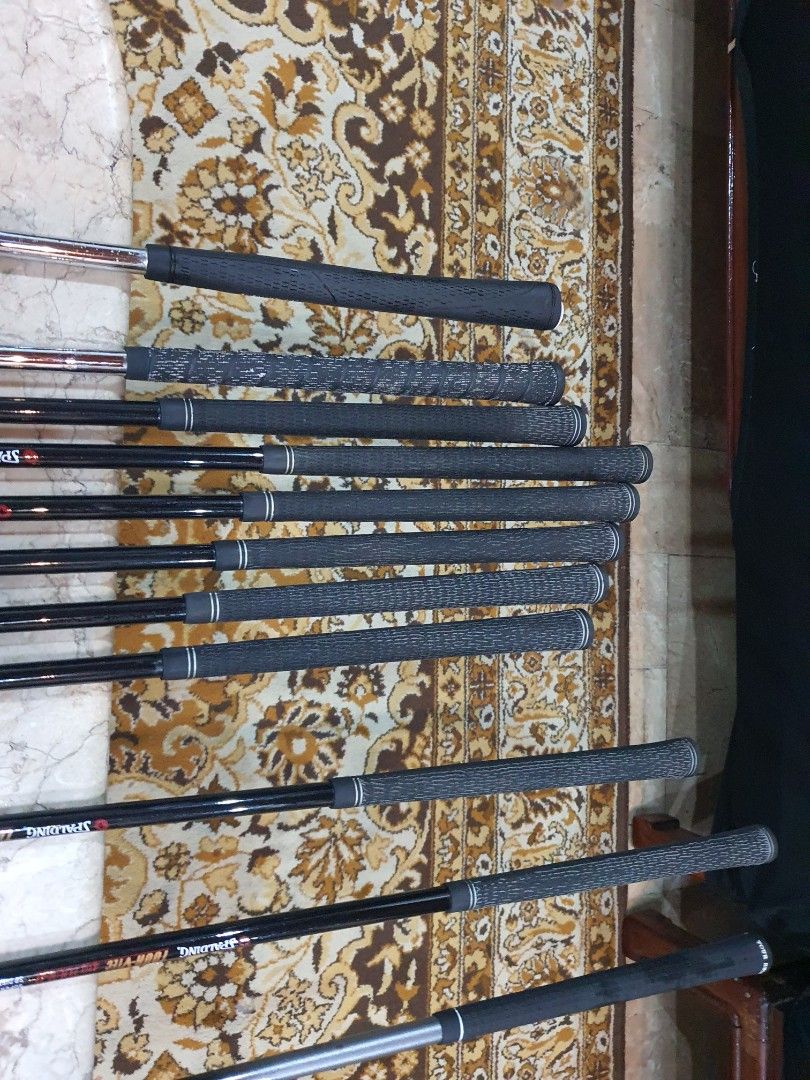 Golf Spalding Set (Category: Golf) located in Paranaque City. Submitted by manilagolfmarket (Listing ID 1211034619, Image 3). Description: For Sale Spalding Set Tour Vtec S flex graphite shaft irons and woods. Big zone driver. Bag included for only for only 10.9k pick uo Bf Paranaque or add shipping.