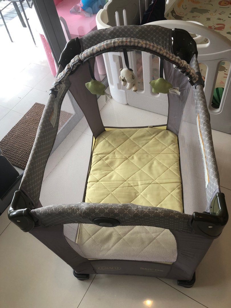 Graco foldable travel cot, Babies & Kids, Baby Nursery & Kids Furniture ...
